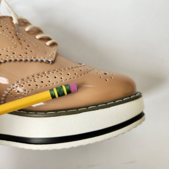 Dadawen Women's Tan Apricot Patent Oxford Platform Wingtip Brogues Casual Retro - Picture 10 of 11